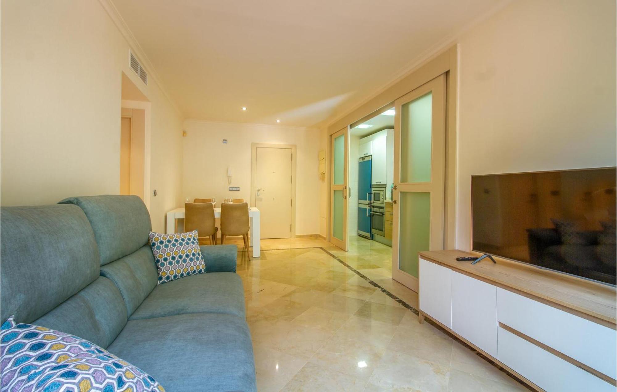 Lovely Apartment In Los Alcazares With Kitchen Eksteriør billede