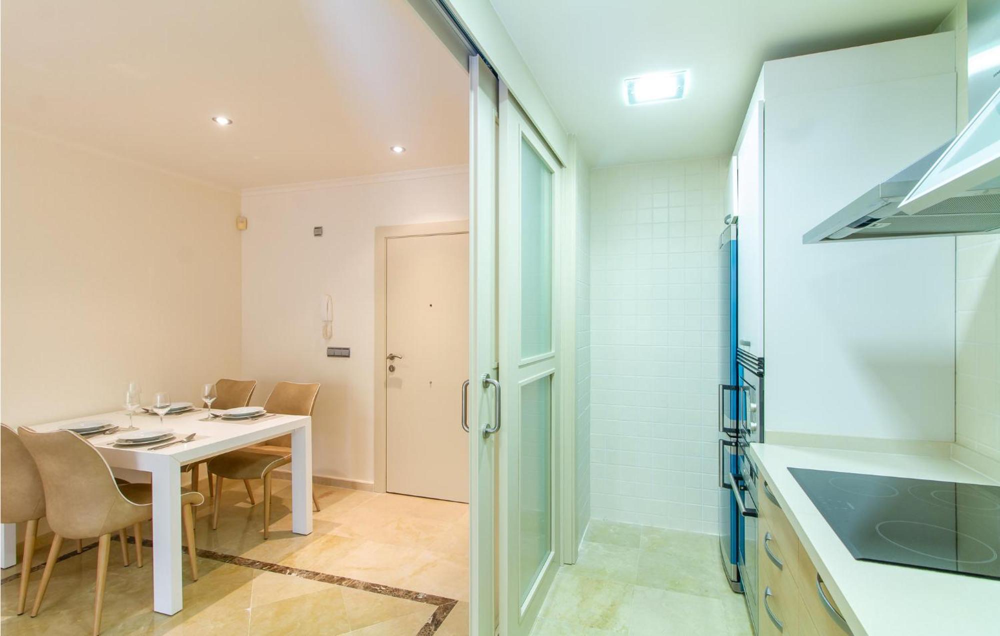 Lovely Apartment In Los Alcazares With Kitchen Eksteriør billede